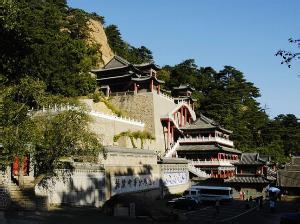 千山天气预报10天查询，未来十天天气