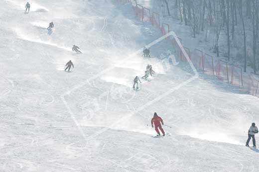 哈尔滨吉华长寿山滑雪场