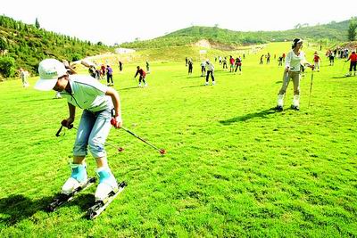 登封嵩山滑雪滑草场